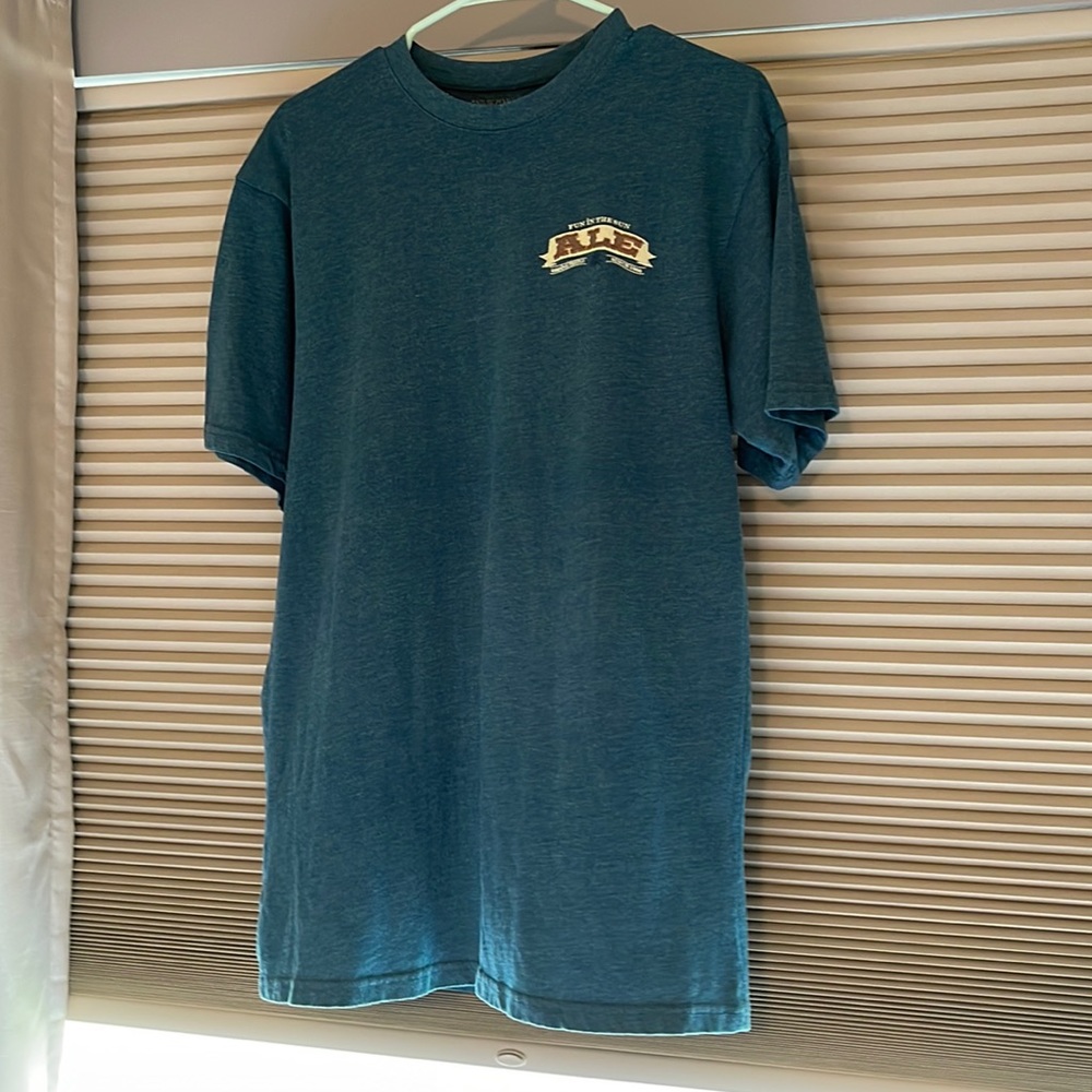 Men’s t-shirt